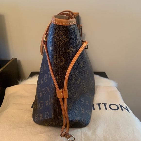 SOLD, SOLD Neverfull Louis Vuitton SOLD - Picture 6 of 16